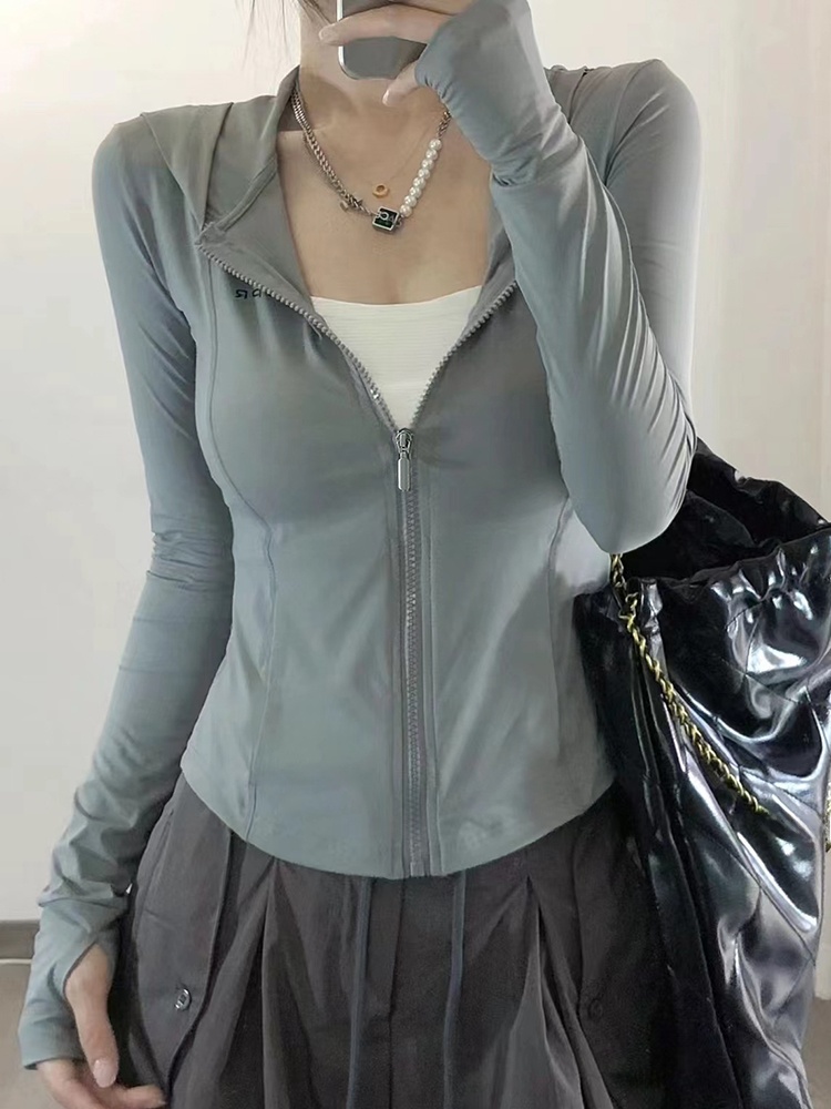 Vêtement de sport pour femme,  - Summer Green Clothing avis et prix